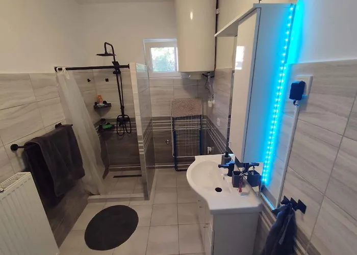 In - Balaton 45811 * Siófok